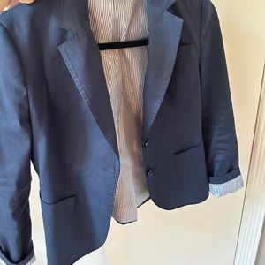 Brooks brothers linen navy blazer 3/4 sleeves and striped lining